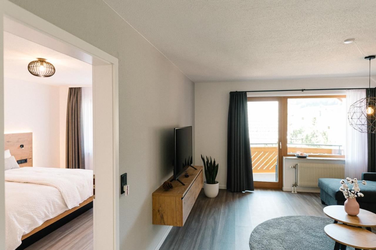 Moderne 2 Zi.-Fewo Blackforest Art Barrierefrei Naehe Freiburg Simonswald Eksteriør billede